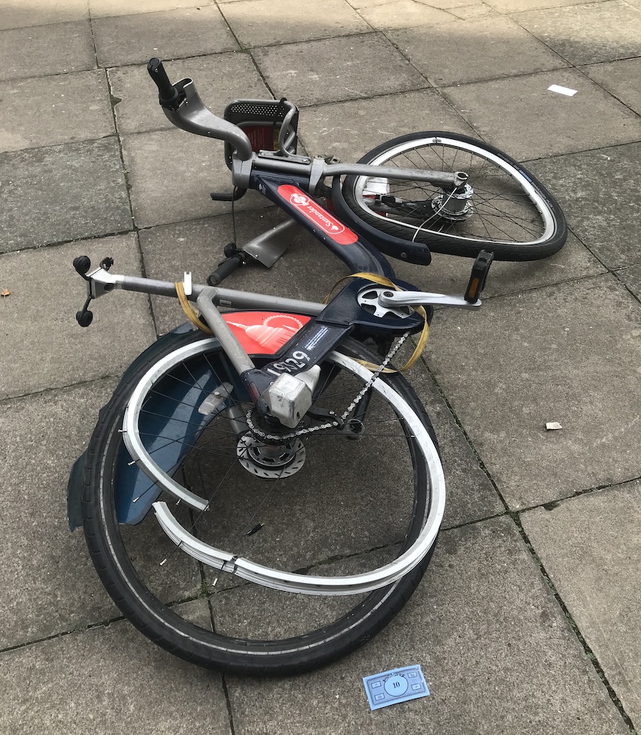 Vandalised Santander Bike