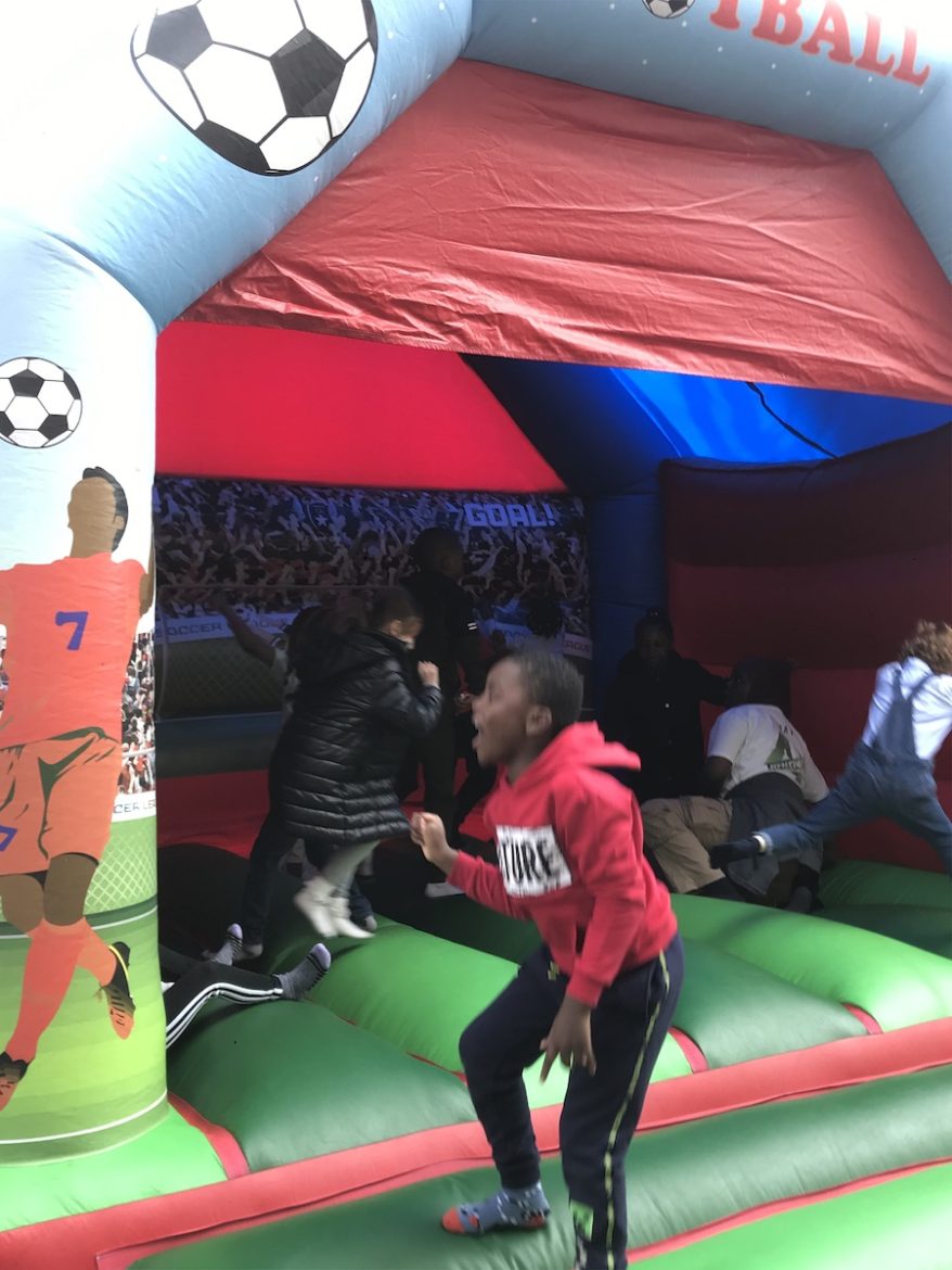 Bouncy Castle 01
