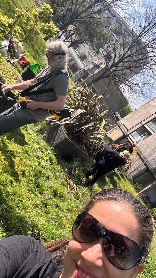 Community Gardening 07