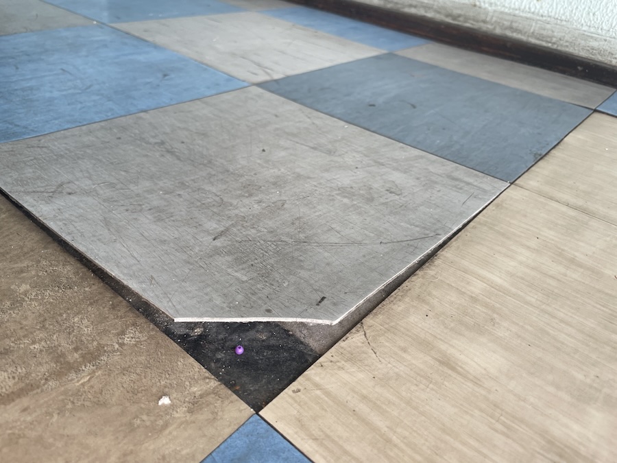 Brawne Floor Tiles 11